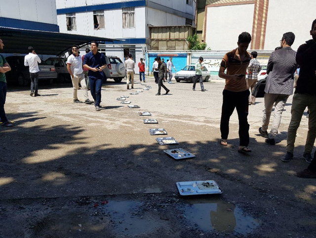 اعتراض دانشجویان دو دانشگاه به کیفیت غذای دانشجویی+عکس
