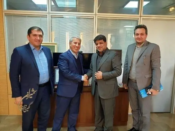 باغ بزرگ چیذر ، با همکاری ستاد اجرایی فرمان حضرت امام خمینی ( ره ) بوستان می شود