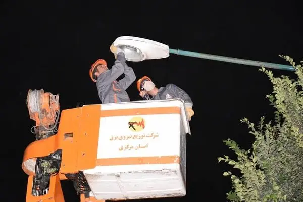 سرویس بیش از 4هزار  دستگاه چراغ روشنایی معابر در دلیجان

