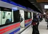 کشف حجاب بازیگر مرد ایرانی! +عکس
