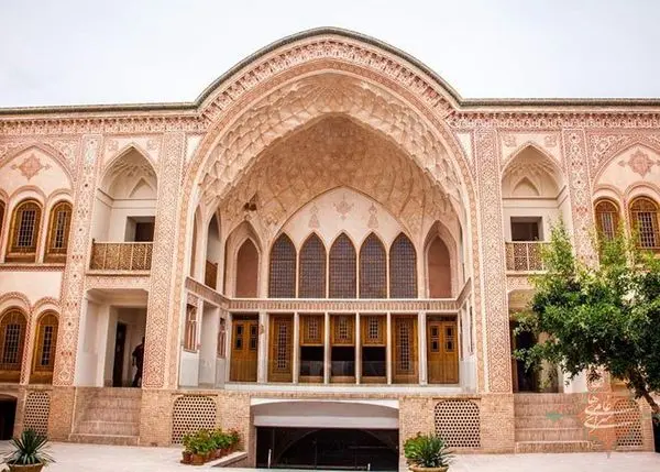 خانه عامریها؛ یادگار دوران زندیه + عکس