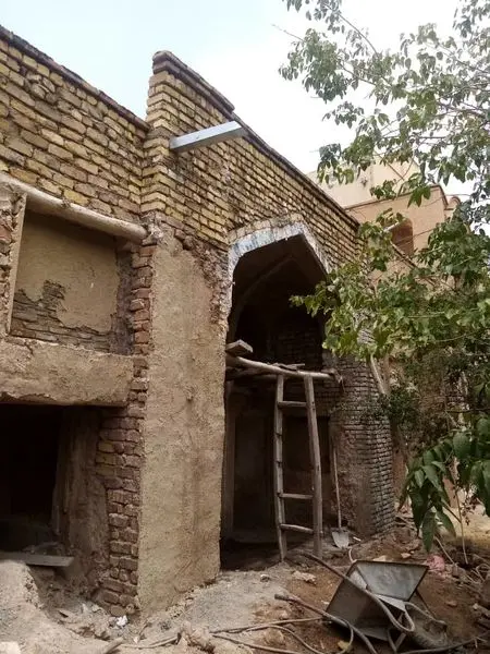 خانه تاریخی فاضلین نراقی  مرمت اضطراری شد