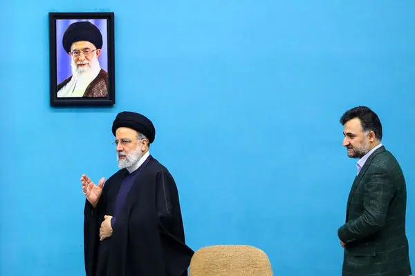 تاکید رئیسجمهور بر توجه به تجاریسازی و صادرات محصولات دانشبنیان