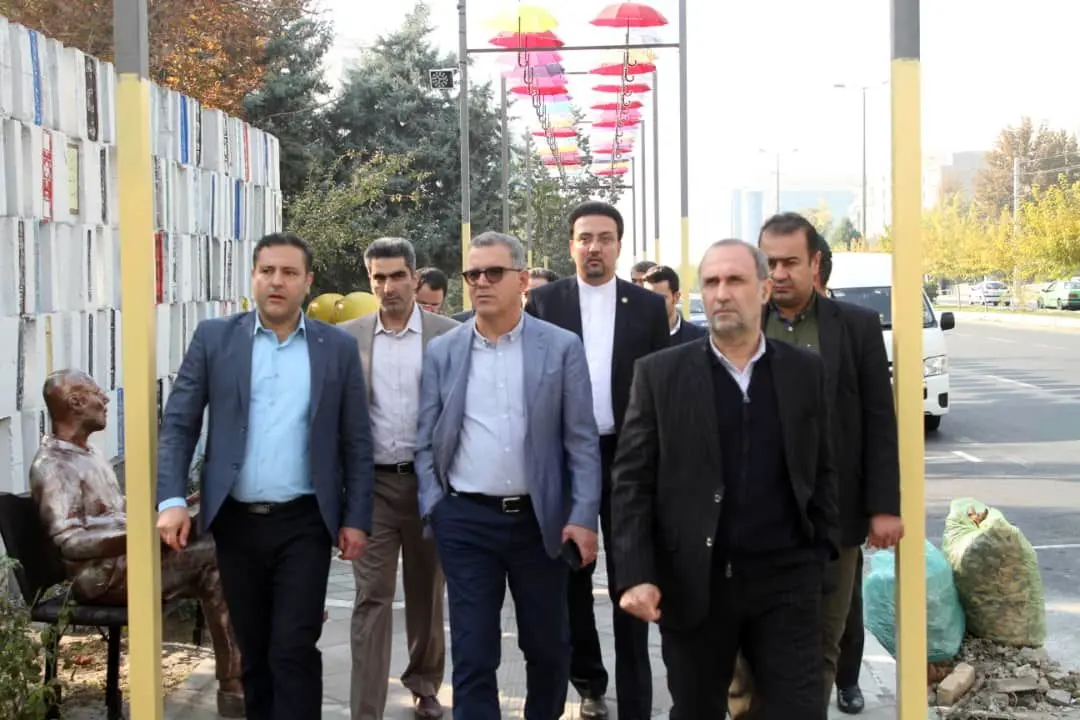 اقدامات نوآورانه منطقه 2 در ارائه خدمات مطلوب به شهروندان، قابل تعمیم است

