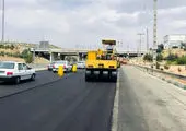 ترمیم و بهسازی بزرگراه نیایش با پخش بیش از ۳ هزار تن آسفالت

