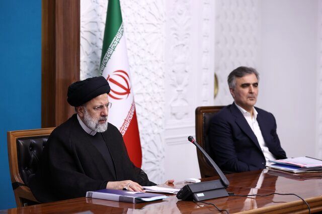 تاکید رئیس جمهور بر لزوم انطباق فعالیت‌های نظام بانکی با موازین شرعی

