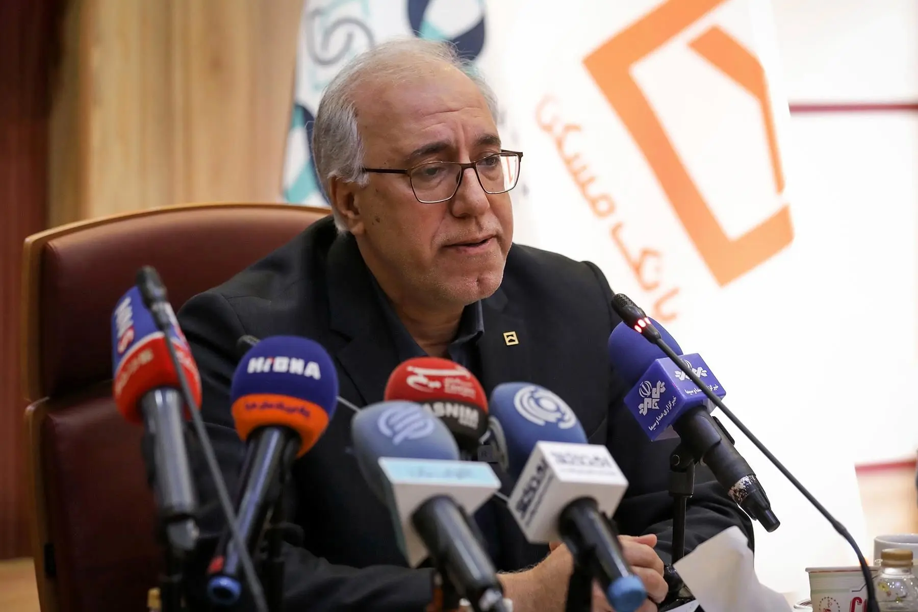 ساخت ۱۴۰ هزار و ۴۴۲ واحد مسکونی به مبلغ ۸۳۷ هزار و ۸۳۲ میلیارد ریال با تسهیلات بانک مسکن در سال1402

