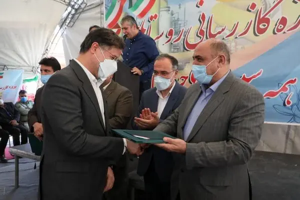 بهره برداری از پروژه گازرسانی روستاهای همه سین و هاجر آباد در منطقه13