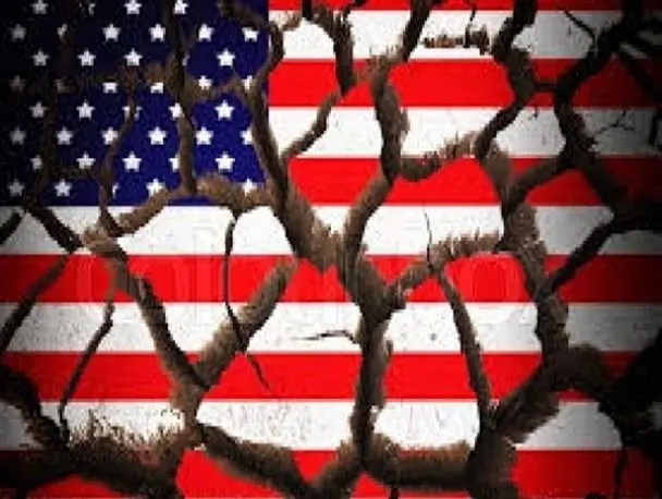 شکاف عمیق مردم و سیاست‌مداران آمریکایی

