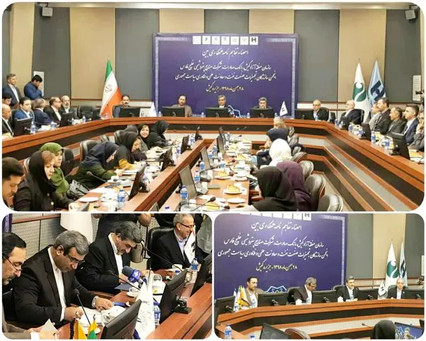 بانک صادرات ایران برای حمایت از سازندگان تجهیزات صنعت پتروشیمی تفاهمنامه پنج جانبه امضا کرد