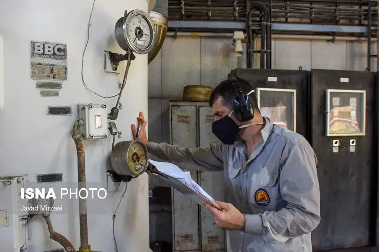 تلاش جهادگران صنعت برق برای تولید انرژی پایدار در نیروگاه نکا
