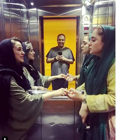 «الناز حبیبی» و «نرگس محمدی» در حال گیس و گیس کشی+عکس