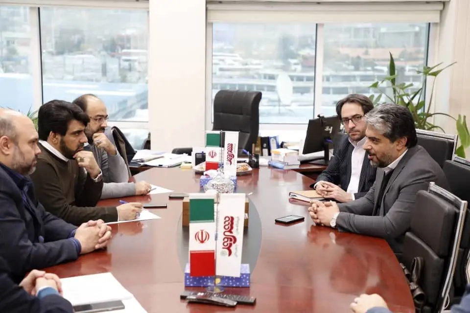 دیدار مدیرعامل فروشگاه‌های زنجیره‌ای شهروند با رییس مرکز ارتباطات شهرداری تهران

