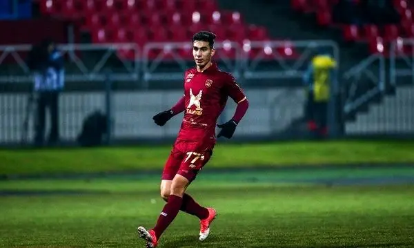 هشدار آذری به پرسپولیس برای جذب شکاری