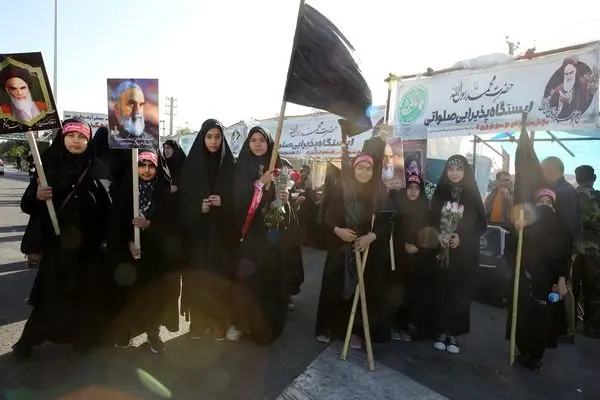 خدمت رسانی بیمه البرز به زائران بنیانگذار انقلاب