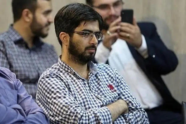 محمد حسین همتی نژاد مدیر خانه مطبوعات استان قم

