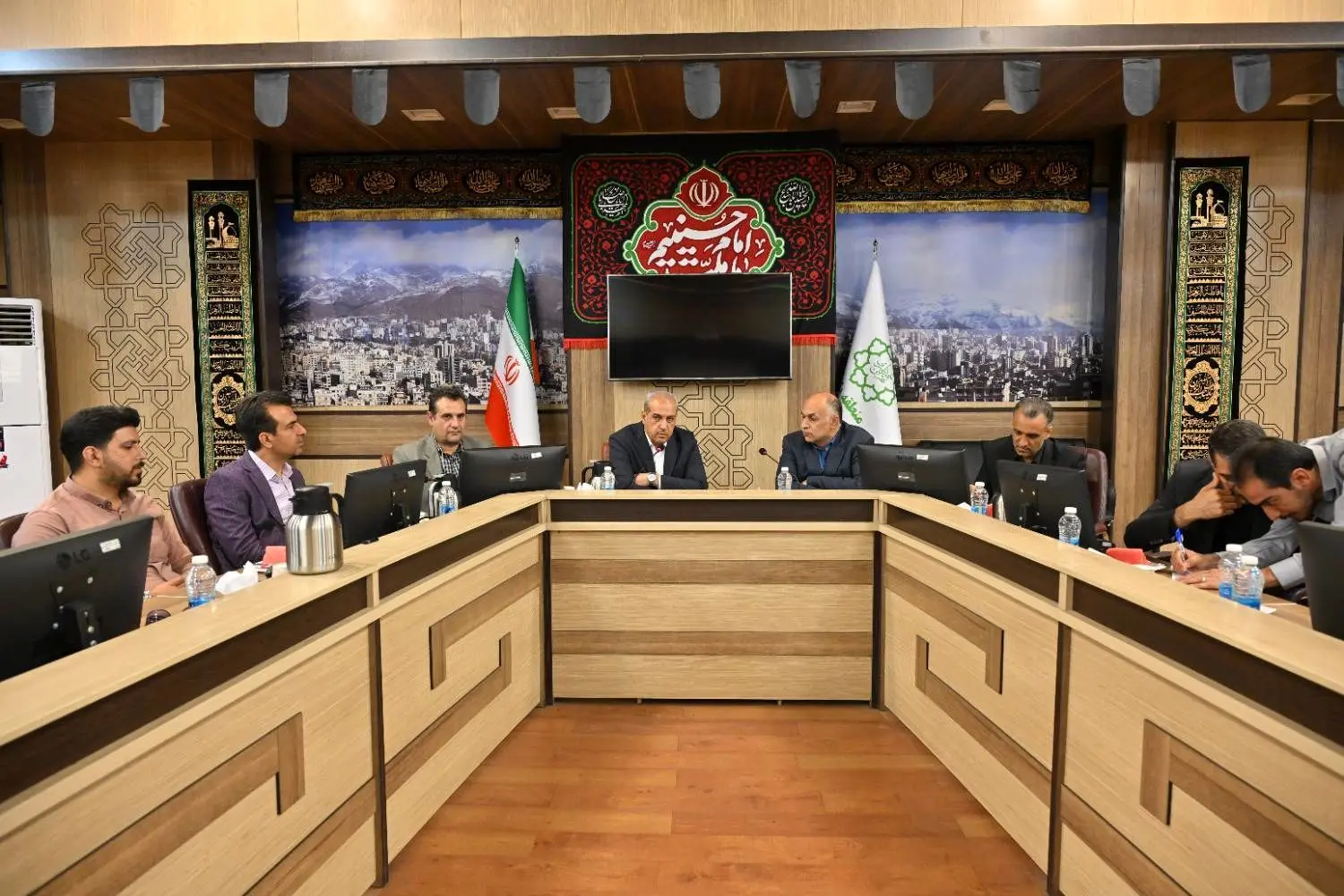 تاکید منطقه یک بر اجرای پروژه های کوچک مقیاس اثرگذار در معابر محلی  