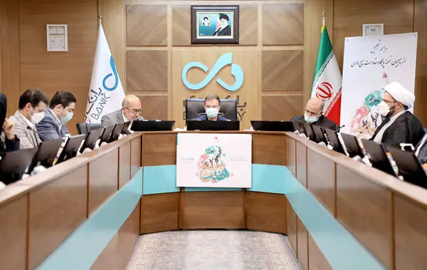 تنها راه خنثیسازی توطئه دشمنان، برخورداری از تفکر و روحیه بسیجی است