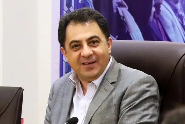 کاهش سرفاصله حرکت قطارهای خط دو مترو گامی دیگر برای مقابله با ویروس کرونا