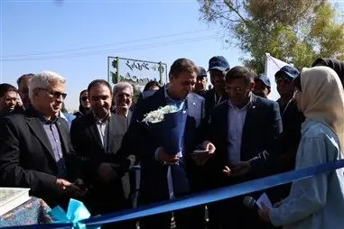 آغاز جمع‌آوری کابل‌های مسی و توسعه فیبر نوری در شیراز با حضور مدیرعامل شرکت مخابرات ایران