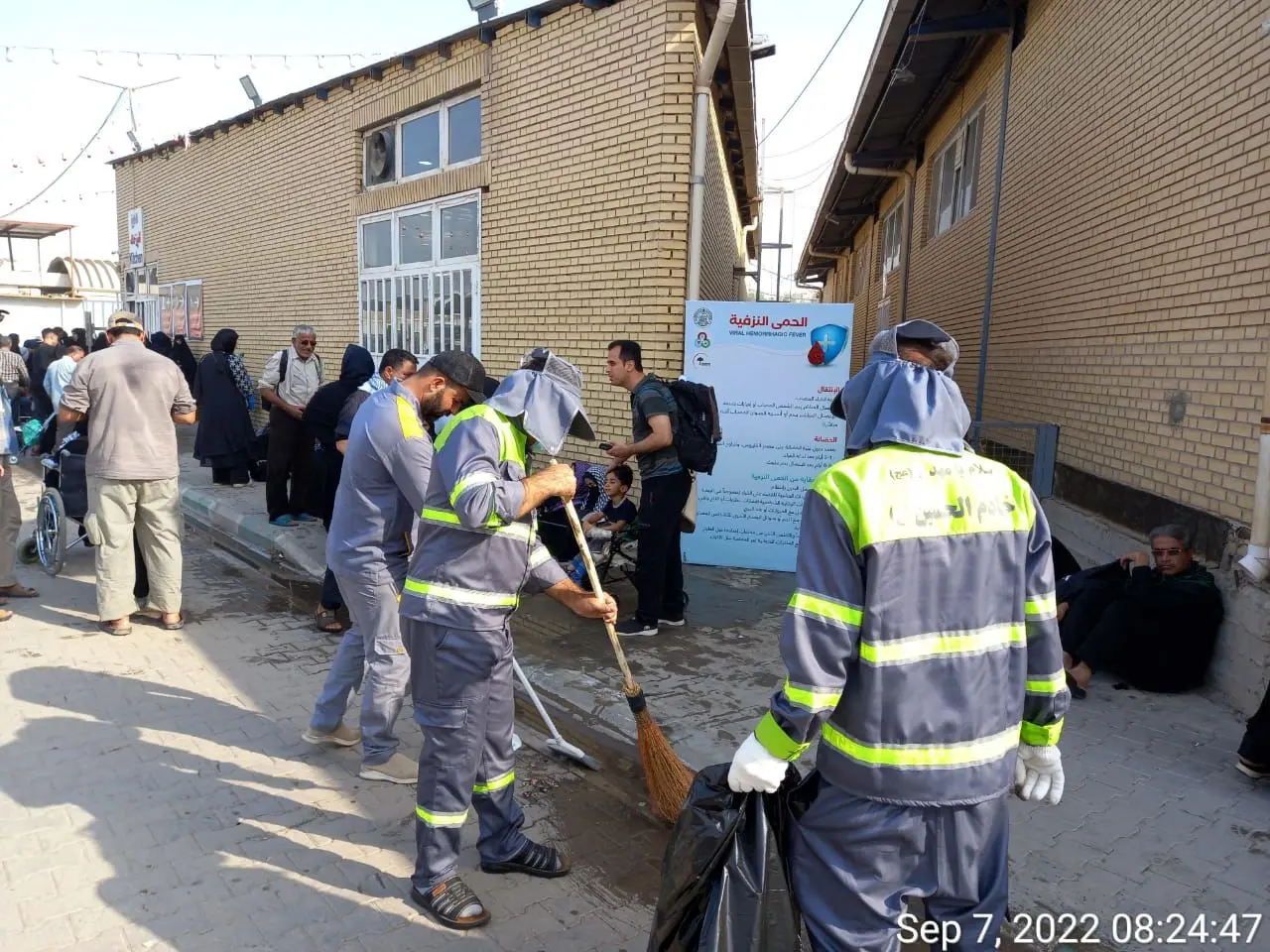 ادامه خدمات شهرداری  در پایان پیاده روی بزرگ اربعین