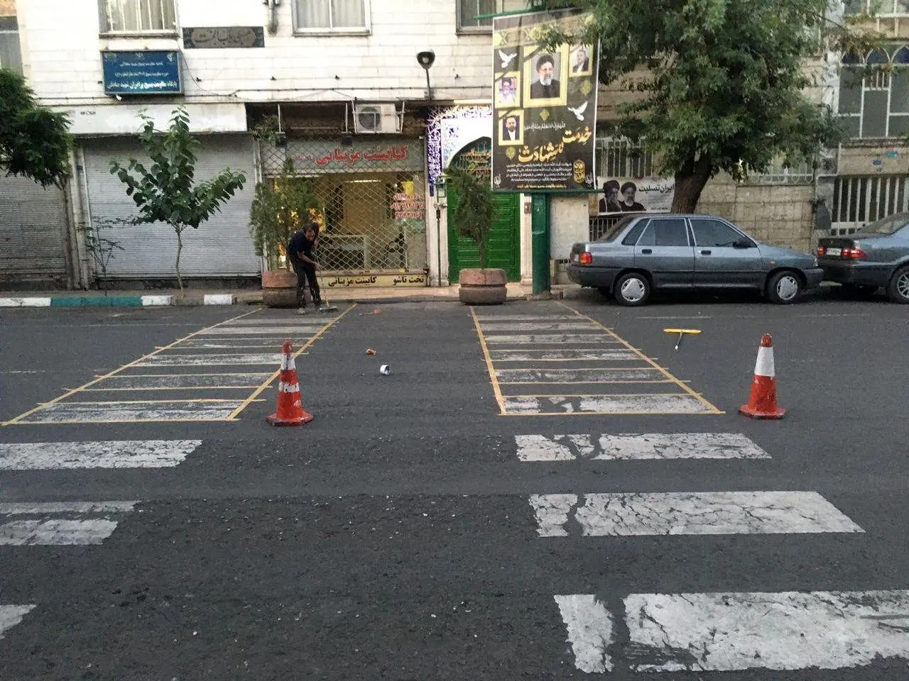 خط کشی ۳۰هزار متر از خیابان های منطقه۱۴