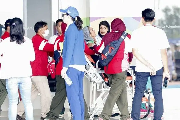 ملیپوش ایران بعد از مسابقه دچار افت فشار شد +عکس