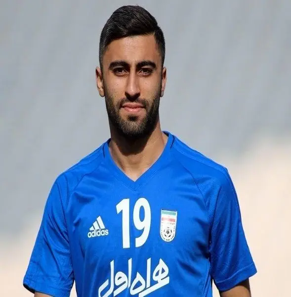 کاوه رضایی استقلال و تراکتور را محکوم کرد