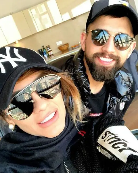 محسن افشانی و همسرش با گریم مردانه بازداشت شدند +عکس