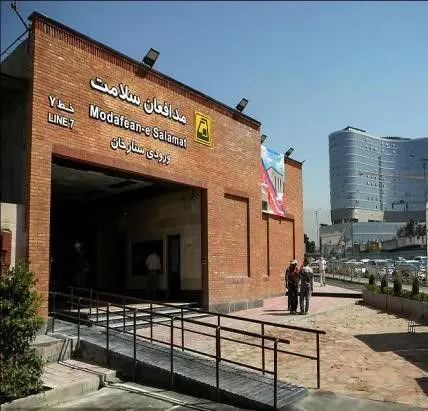 مناسب سازی ایستگاه های مترو منطقه 2 برای افراد کم توان