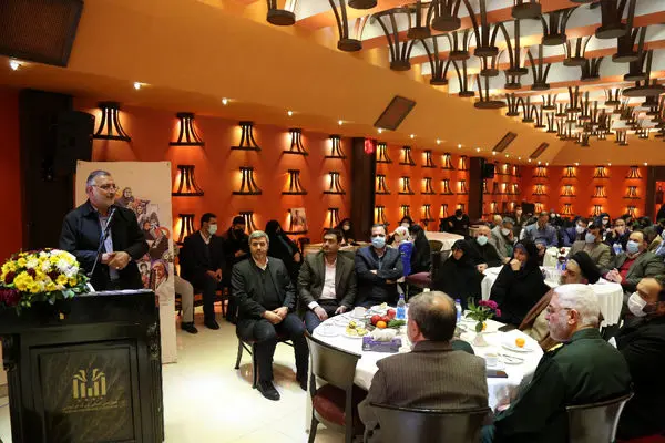 خانواده شهدا مثل زنجیر به هم پیوسته‌اند