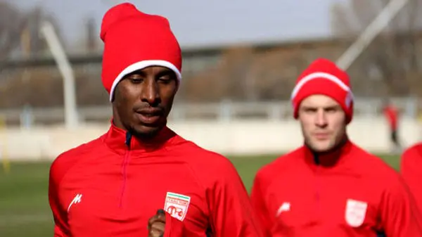 بمب نقل و انتقالاتی تراکتور در راه بازگشت به تبریز +عکس