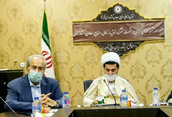 بانک ها موظف به ارائه تسهیلات هستند.