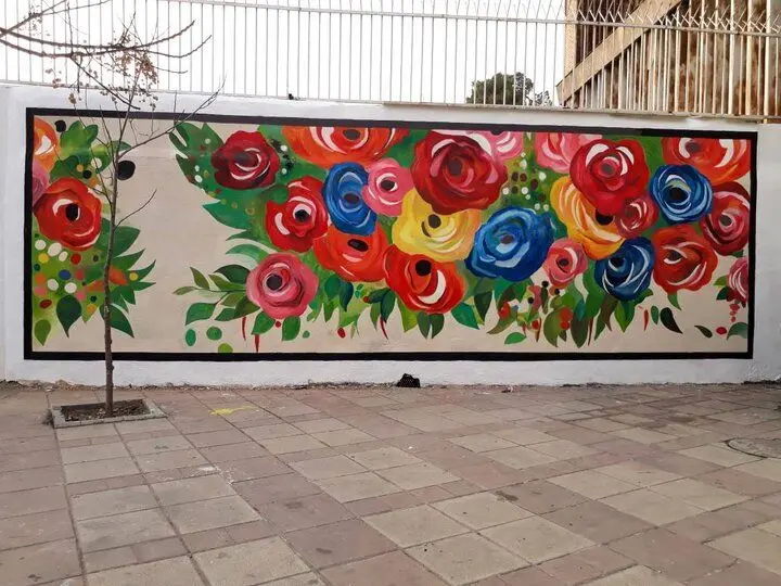 ۲۶۵ متر مربع از جداره‌های خیابان کارگر نقاشی شد