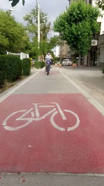 آماده سازی حدود 22 کیلومتر از معابر منطقه 4 برای تردد دوچرخه سواران

