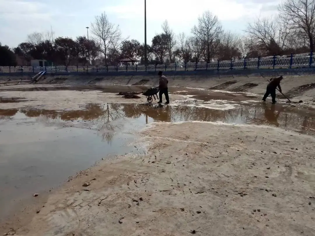 دریاچه بوستان شقایق منطقه 19جان تازه ای می گیرد