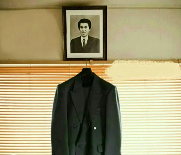 مرگ بر اثر کار بیش از حد+عکس