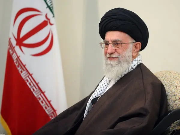 پیام رهبر انقلاب به اجلاسیه سراسری راویان ایثارگر