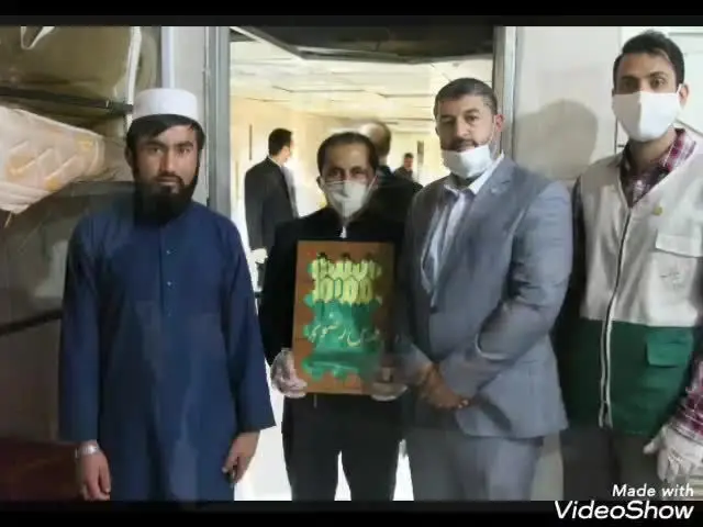 توزیع پک افطاری  و غذای گرم به نیازمندان قلب پایتخت 


