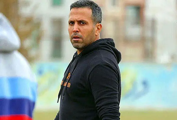 برانکو نمی‌رفت تعجب می‌کردم/ هر مربی داخلی به پرسپولیس بیاید خودکشی کرده است