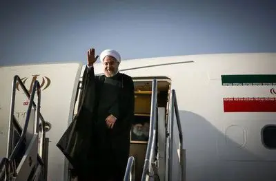 
روحانی وارد شهر تاریخی مرو شد

