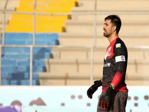 تکذیب جدایی صادقی از ذوب آهن