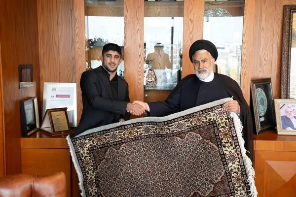 تجلیل موسسه اعتباری ملل، از قهرمان المپیک 2024 پاریس