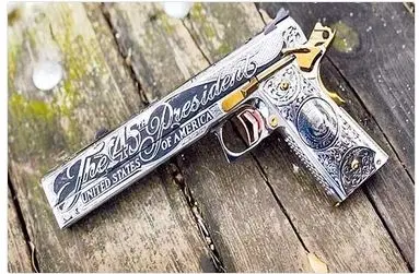 ظاهر متفاوت یک اسلحه + تصاویر 