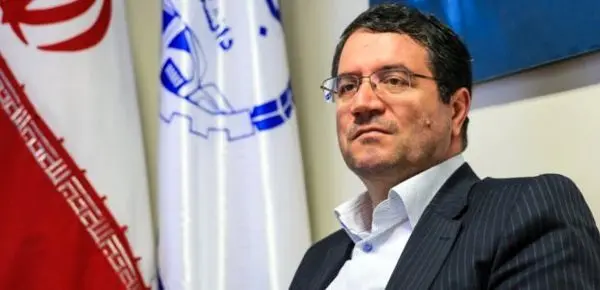 پیگیر افزایش کیفیت و اصلاح قیمت خودرو هستیم