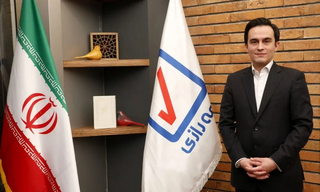 مدیر واحد توسعه کسب و کار دیجیتال شرکت بیمه رازی در جشن ضیافت نور
