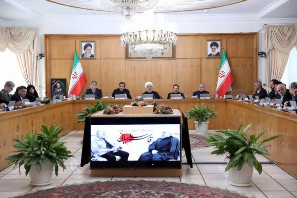 این سرزمین به جناح و افکار خاصی مرتبط نیست