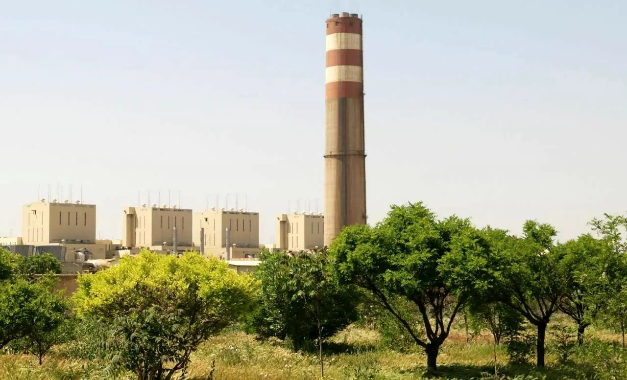 طراحی و ساخت ۵ دستگاه تابلو‌برق کنترل و حفاظت در نیروگاه شهید مفتح 

