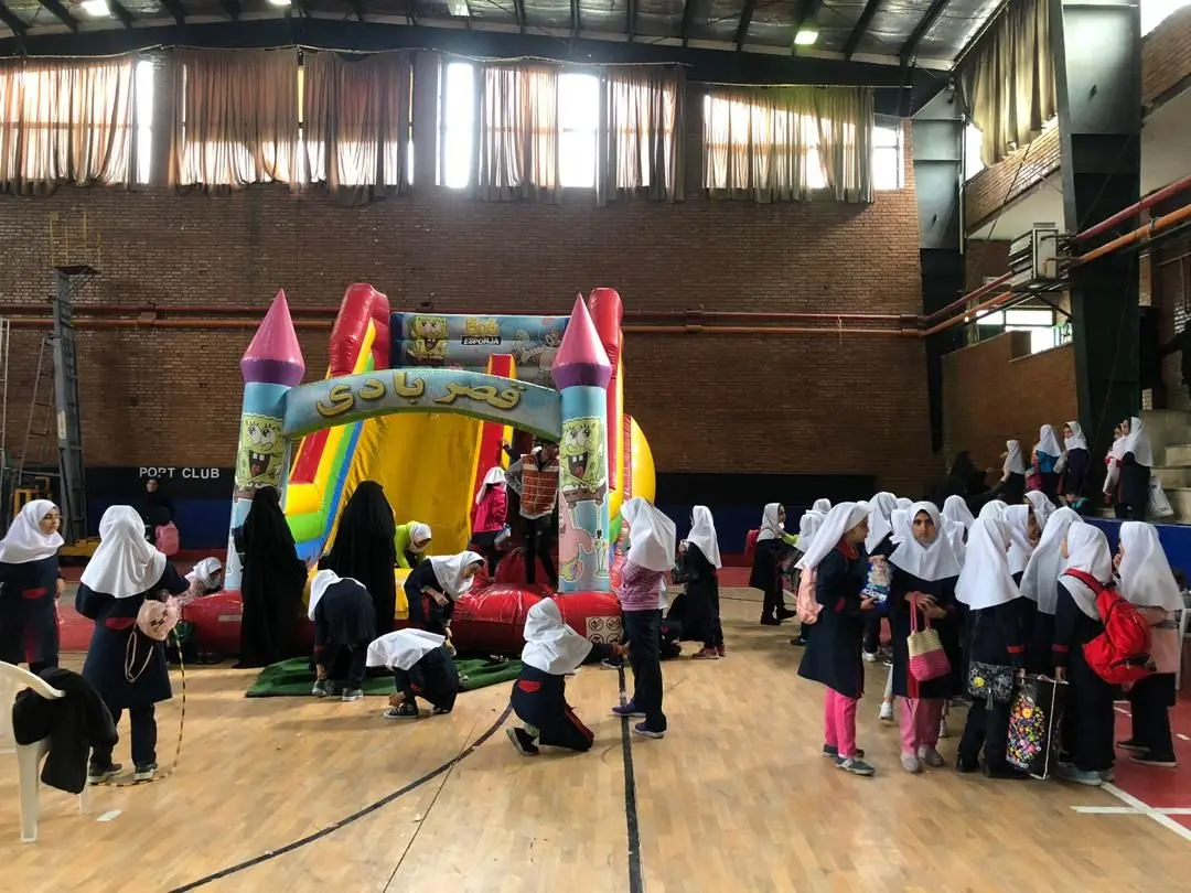 اجرای 10 رشته ورزشی، دوچرخه سواری ، کوهپیمایی ، مسابقه ، بازی و ...


