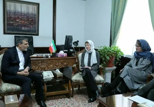 دیدار هماهنگکننده عملیات کمیته بینالمللی صلیب سرخ در خاورمیانه با جابری انصاری